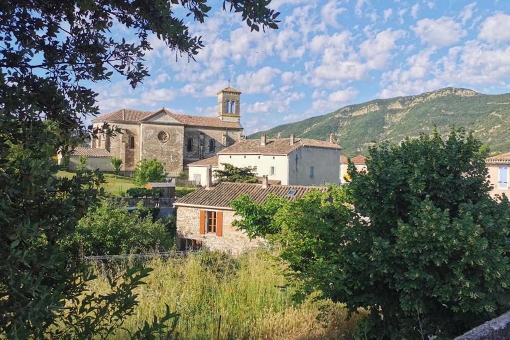 Gîte moderne en Drôme Roche-Saint-Secret Extérieur photo